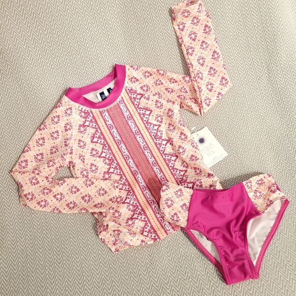 Aqua Et Sol Long Sleeve Rashguard 2 Piece Swimsuit UPF50 - Picture 2 of 8